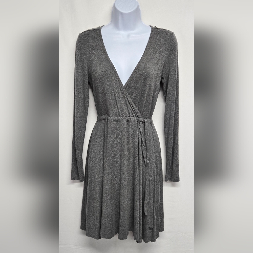 Basic H&M S Grey Dress Slinky Stretch Knit Criss Cross V Neck Tie Elastic Waist